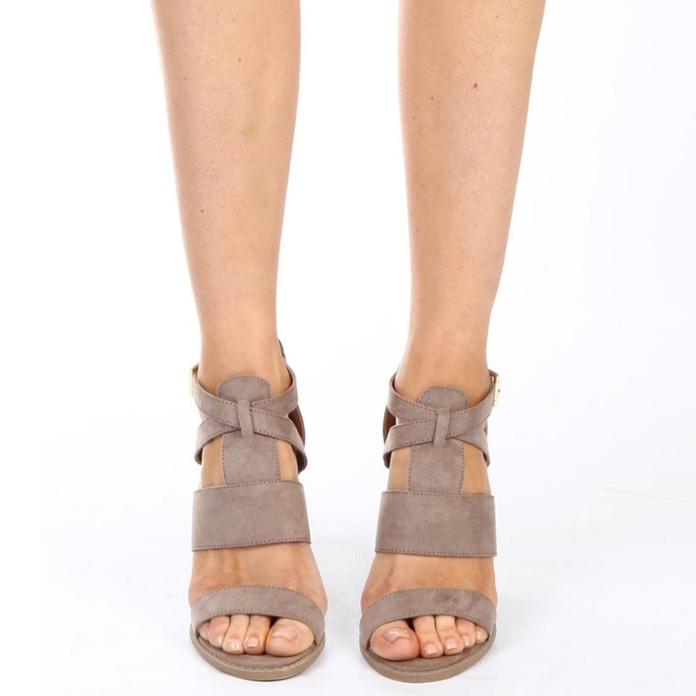 Qupid Barnes-115A Taupe Back Zipper Ankle Bootie - Picture 3 of 4